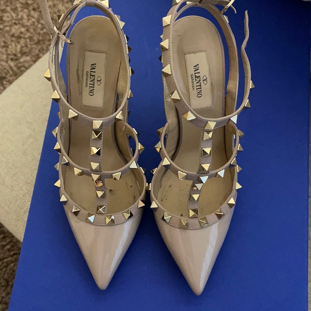 Valentino Pumps